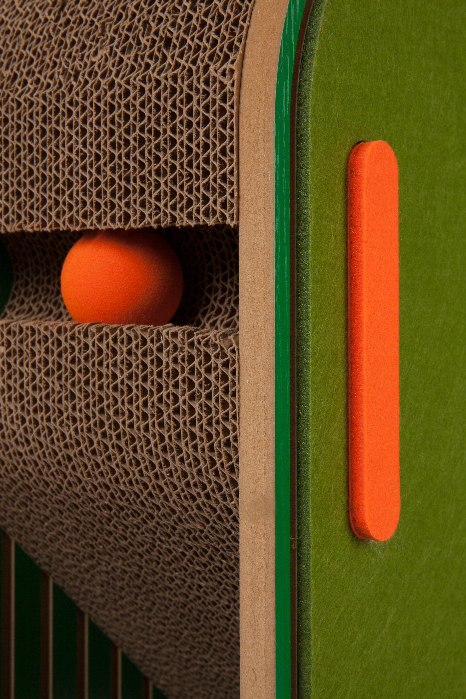 Small Cactus Cat Tree, close up shot on the materials